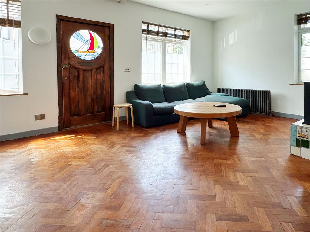 Property photo 3 of 18 Img_3586.Jpg