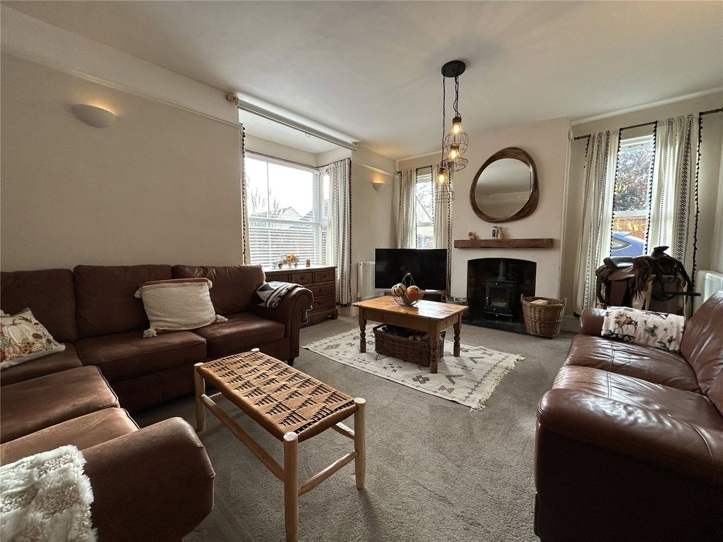 Property photo 1 of 15 Picture No. 01