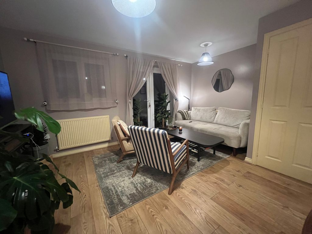 Property photo 3 of 11 Bedroom