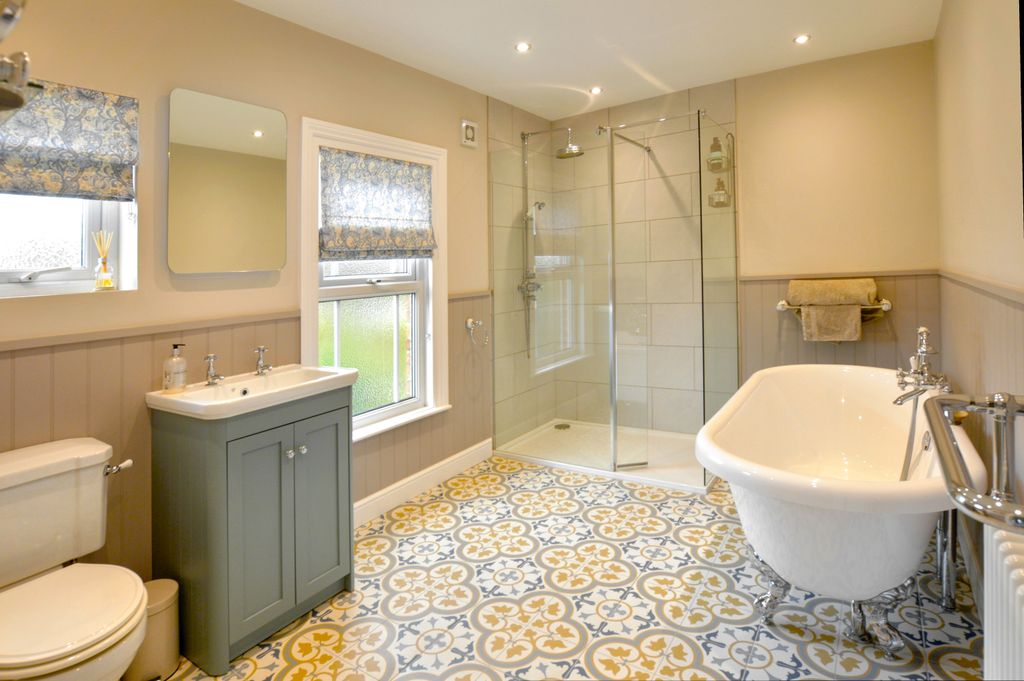 Property photo 3 of 30 Ivy House Legbourne 7th Sep 2026 (25)