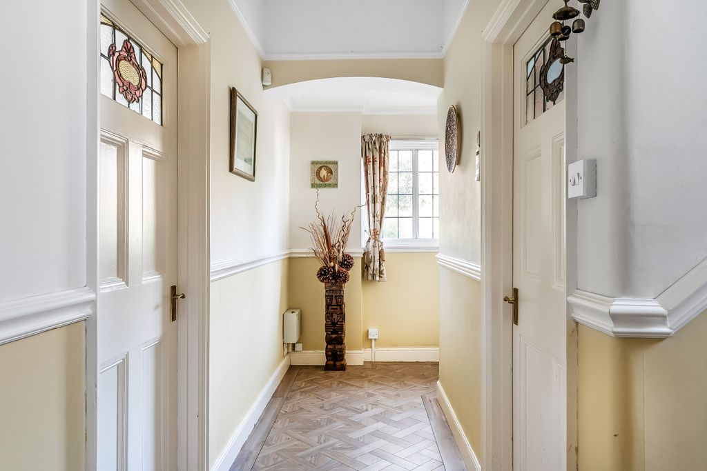 Property photo 2 of 42 2