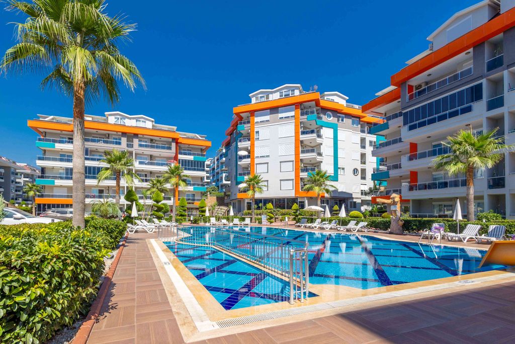 Property photo 1 of 25 Sea & Castle View Alanya Penthouse For Sale - A Stunning Complex