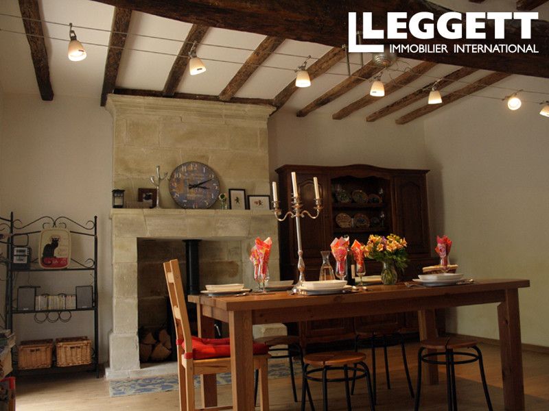 Property photo 2 of 10