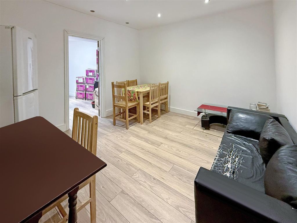 Property photo 3 of 15 Img_0923.Jpg
