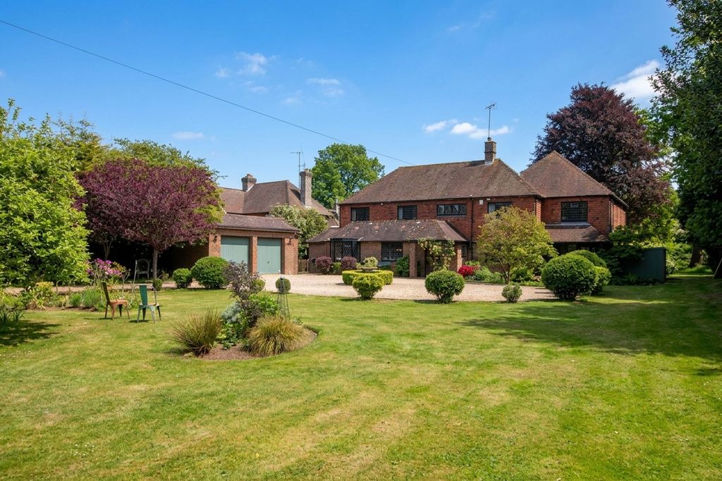 Property photo 1 of 53