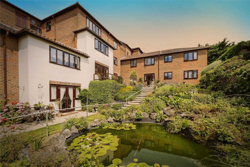 Property photo 1 of 18 Picture No. 31