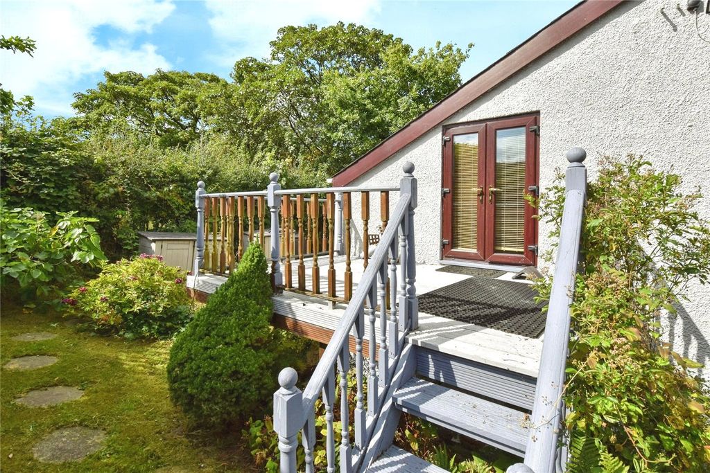 Property photo 2 of 18 Picture No. 04