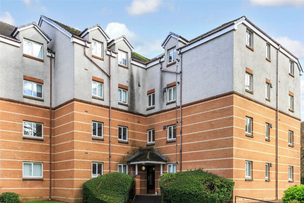 Property photo 1 of 24 Picture No. 01