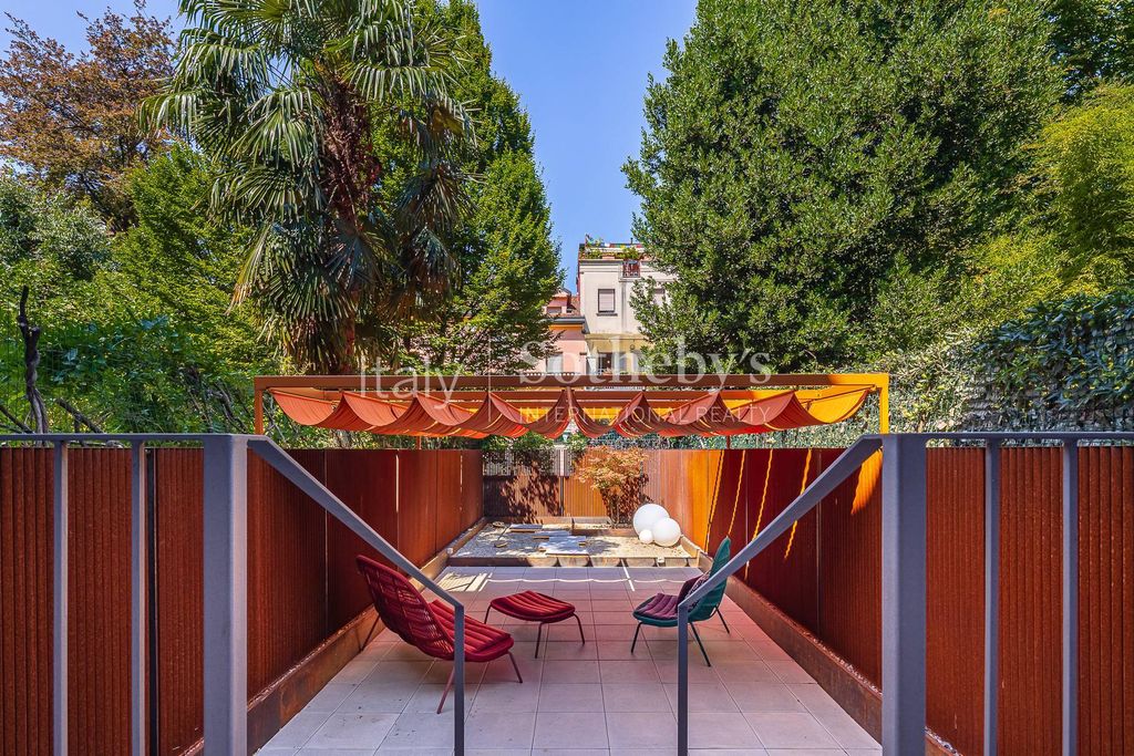 Property photo 3 of 28