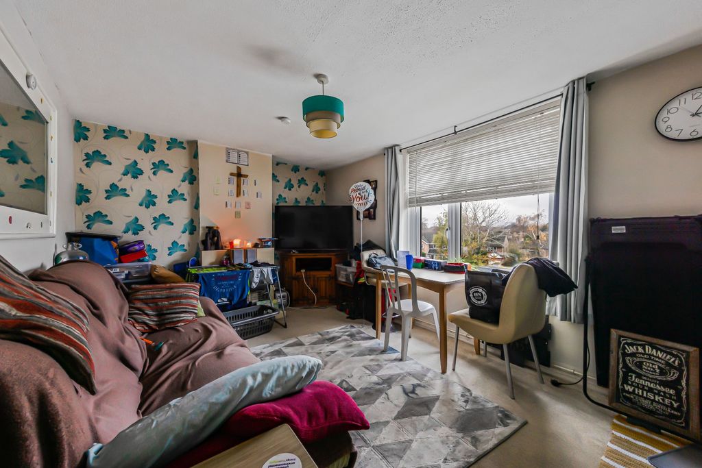 Property photo 2 of 11 Reception