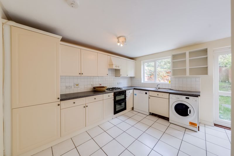 Property photo 2 of 17 Photo 7