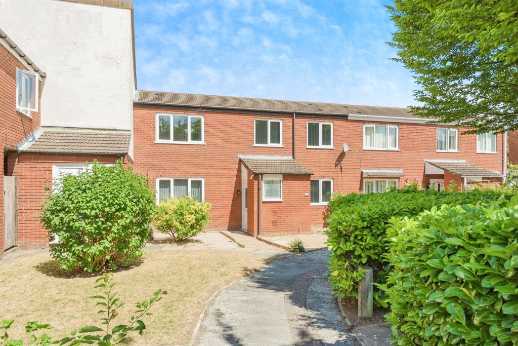 Property photo 2 of 17