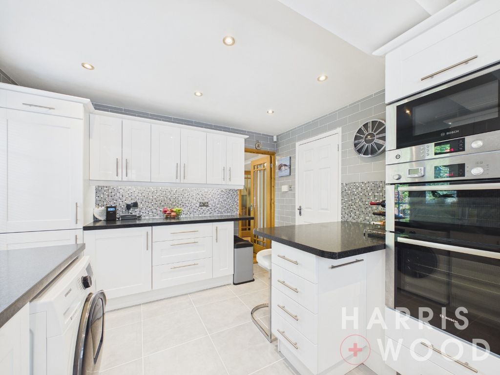 Property photo 3 of 28 51688211