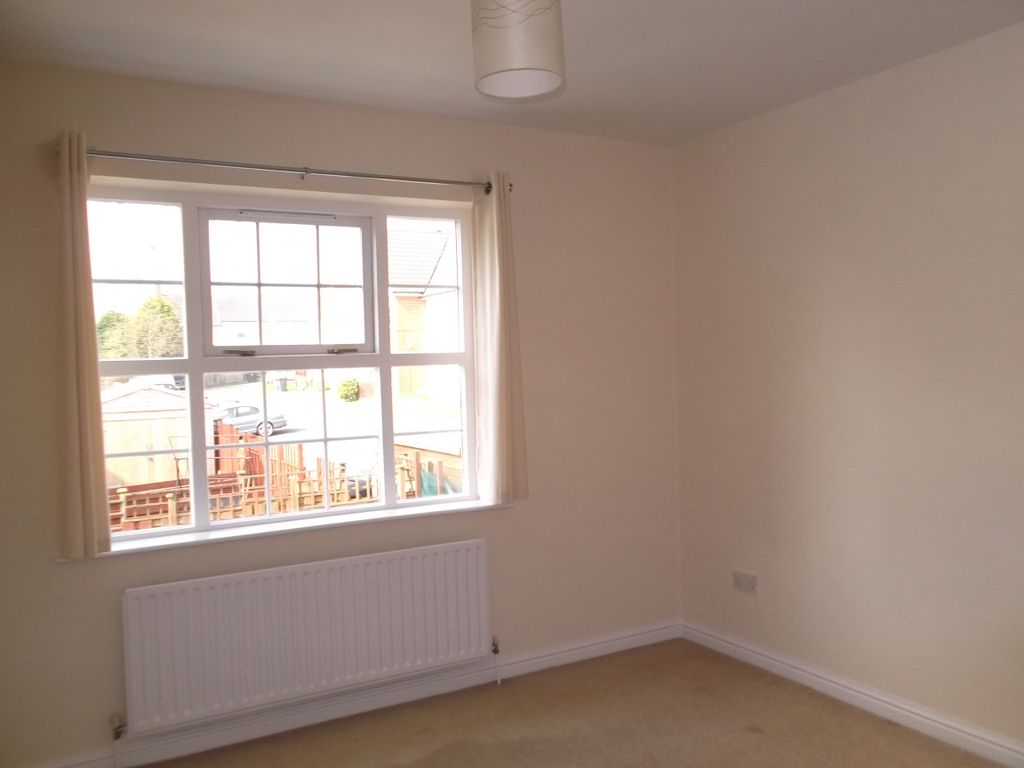 Additional image 6 of 2 bed terraced house to rentLakeside Road, Douglas, Isle Of Man IM2