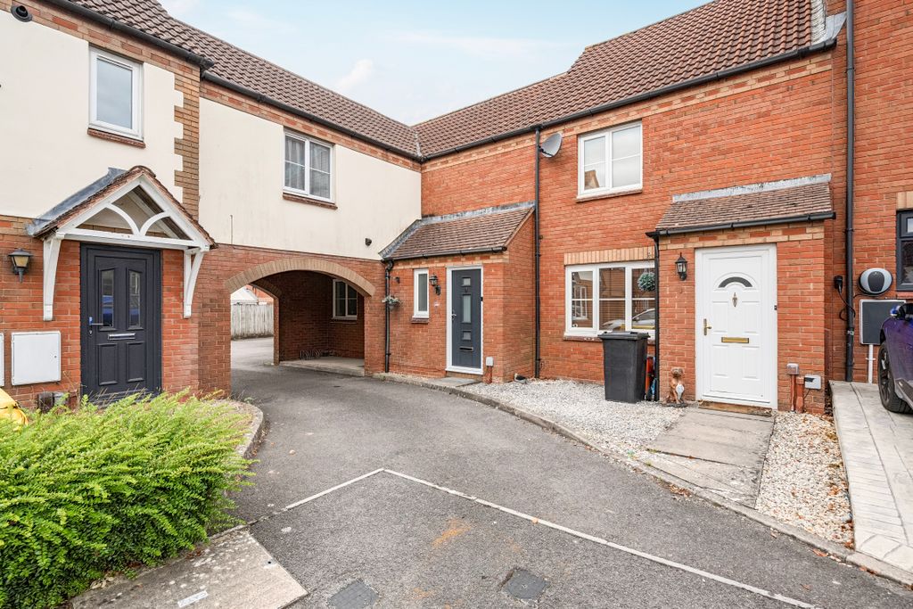 Property photo 1 of 15 133154223688cc39E03599