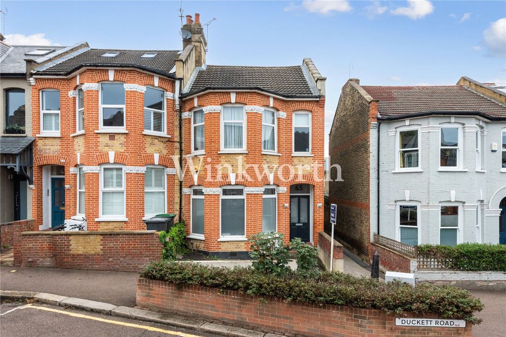 Property photo 1 of 14 Picture No. 04