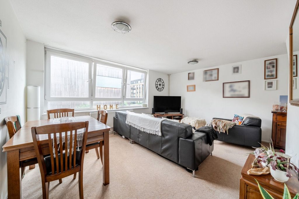 Property photo 1 of 16 Picture No. 03