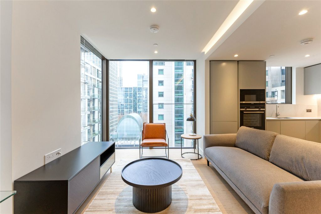 Property photo 2 of 9 Picture No. 03