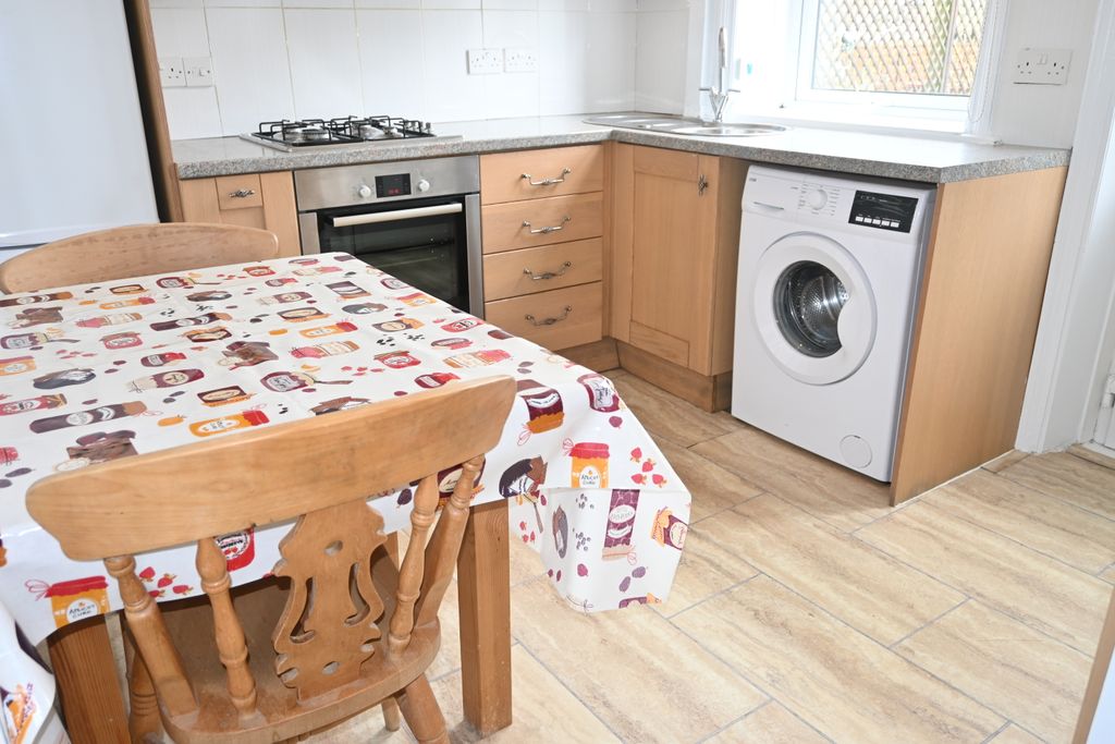 Property photo 3 of 12 Dsc_3389