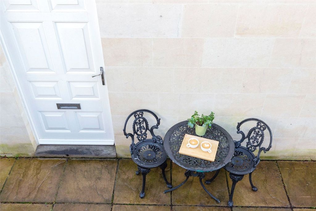 Additional image 16 of 3 bed flat for saleHenrietta Road, Bath, Somerset BA2