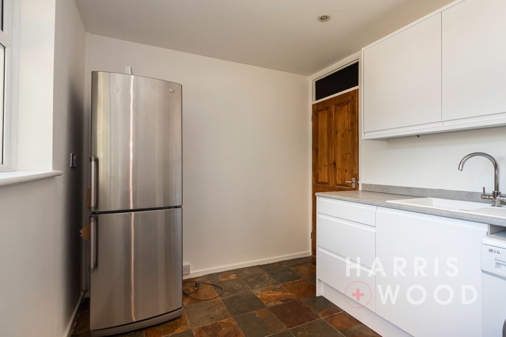 Property photo 3 of 11 6110572
