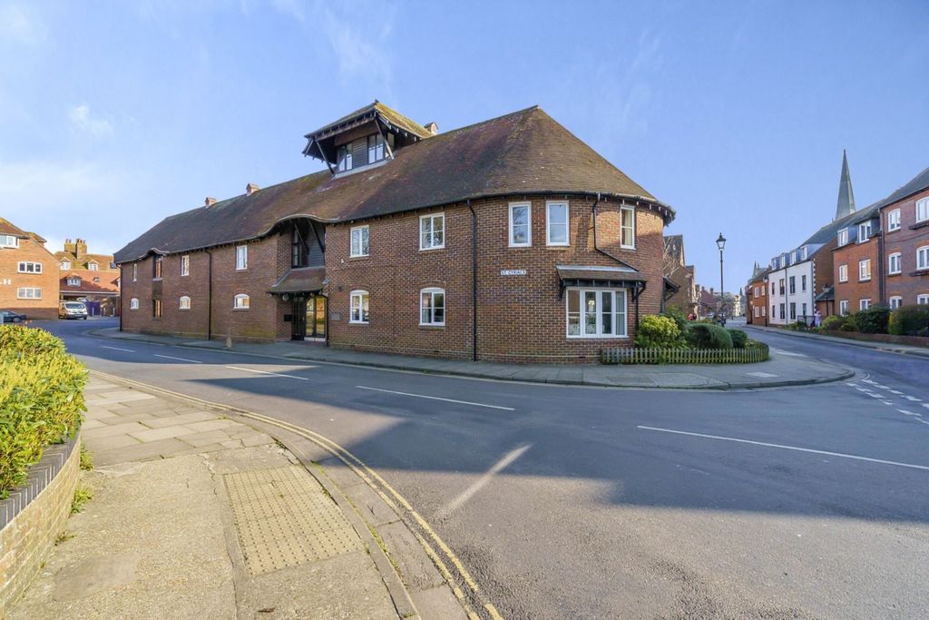 1 bed property for sale Chichester