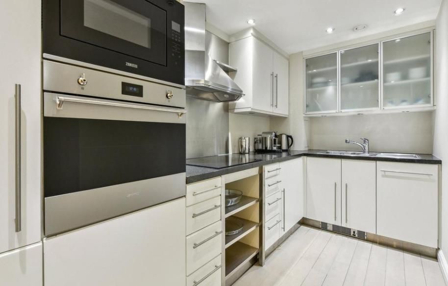 Property photo 3 of 4 72 Neville Court 3 27.10.Png