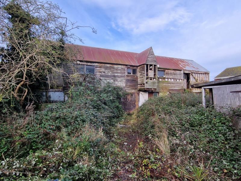 Property photo 1 of 5