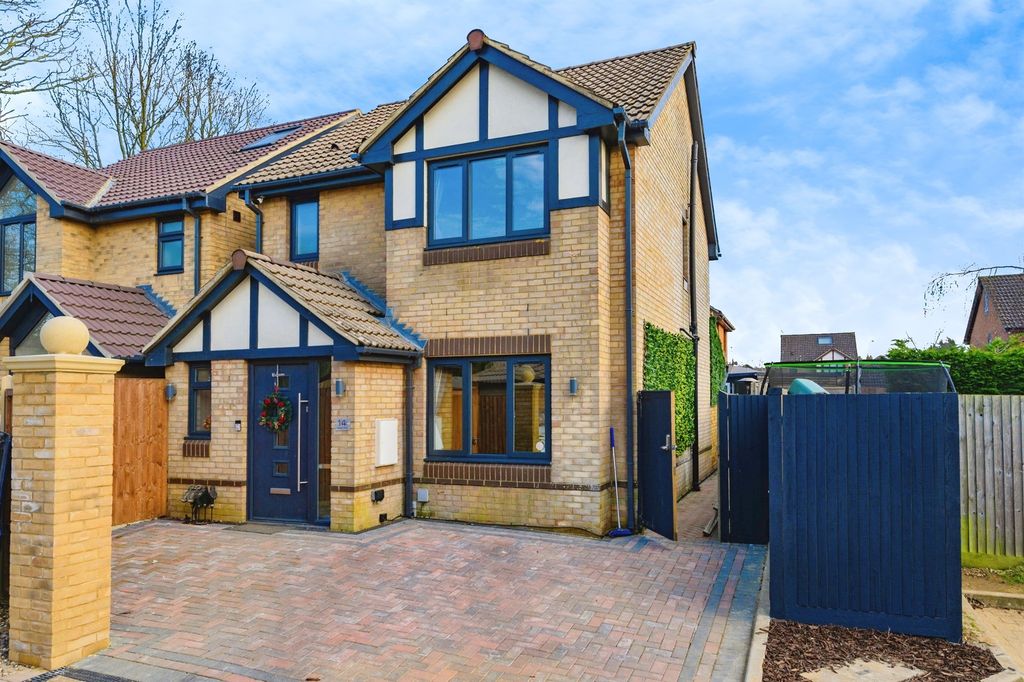 Property photo 1 of 14