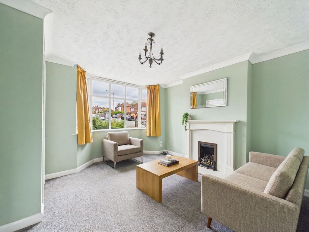 Property photo 2 of 14 Lounge (Virtually Furnished)