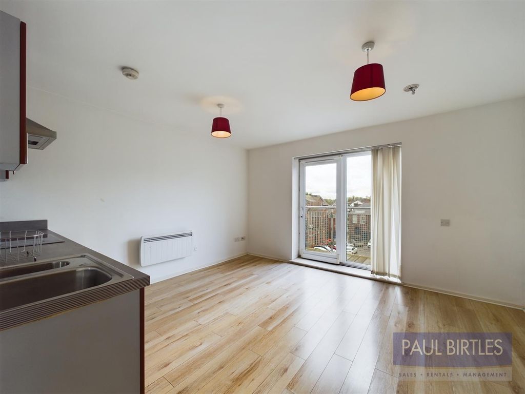 Property photo 2 of 11 Cam01301G0-Pr0539-Still008.Jpg