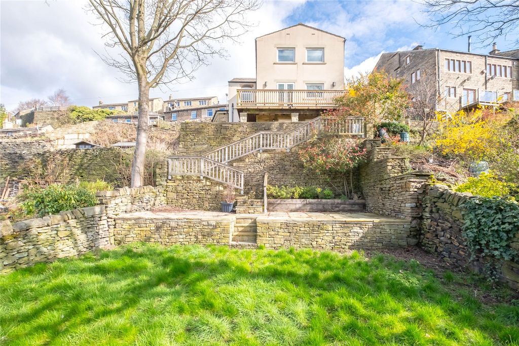 Property photo 1 of 31 Accommodation