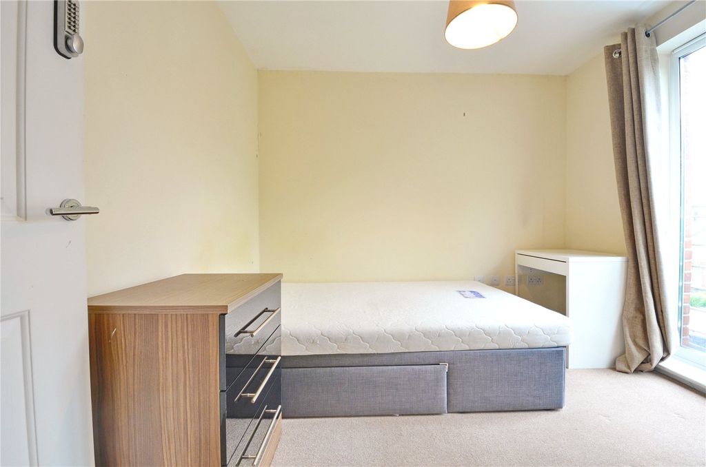 Property photo 2 of 7 Picture No. 06