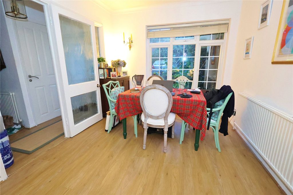 Property photo 3 of 10 Picture No. 16