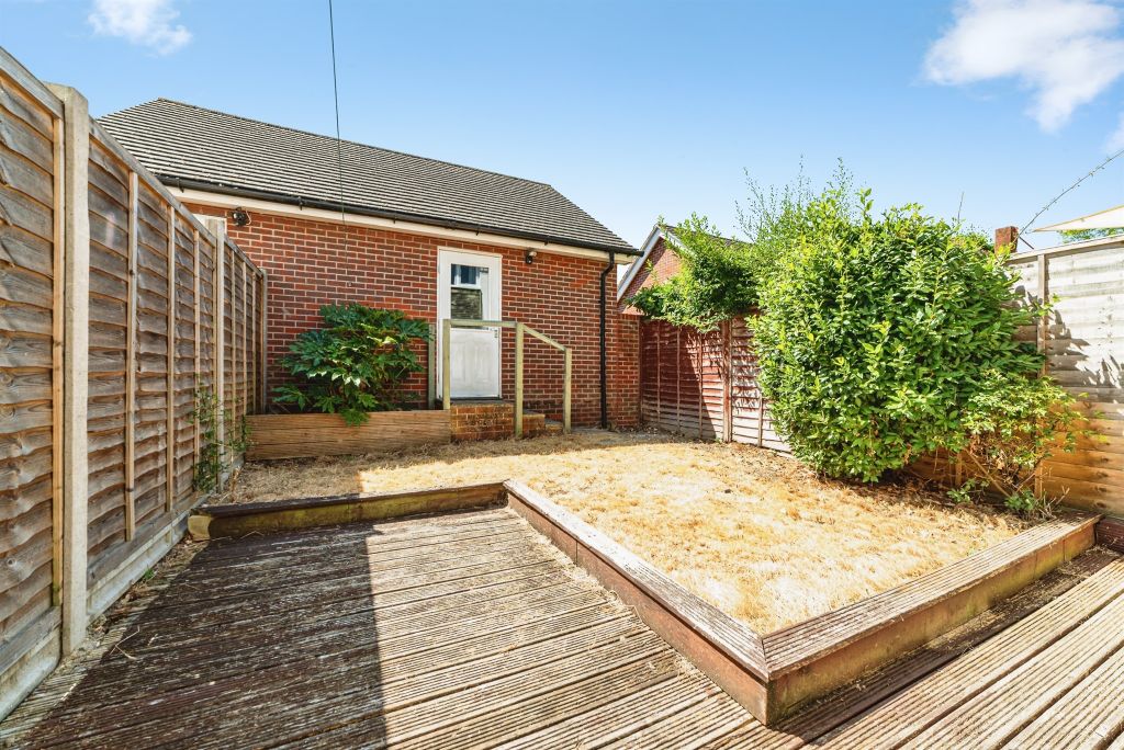Property photo 2 of 11