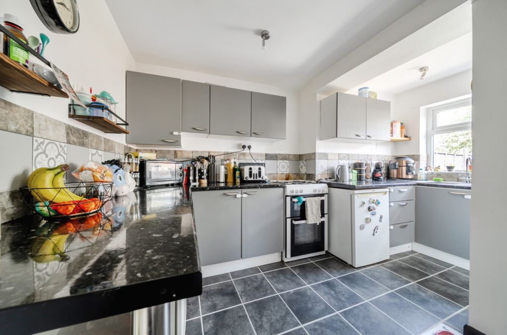 Property photo 2 of 13 1457135-3-69Fe70B5Db1Da
