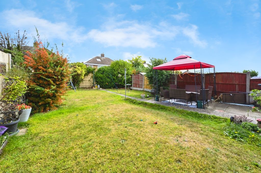 Property photo 2 of 17 Rear Garden