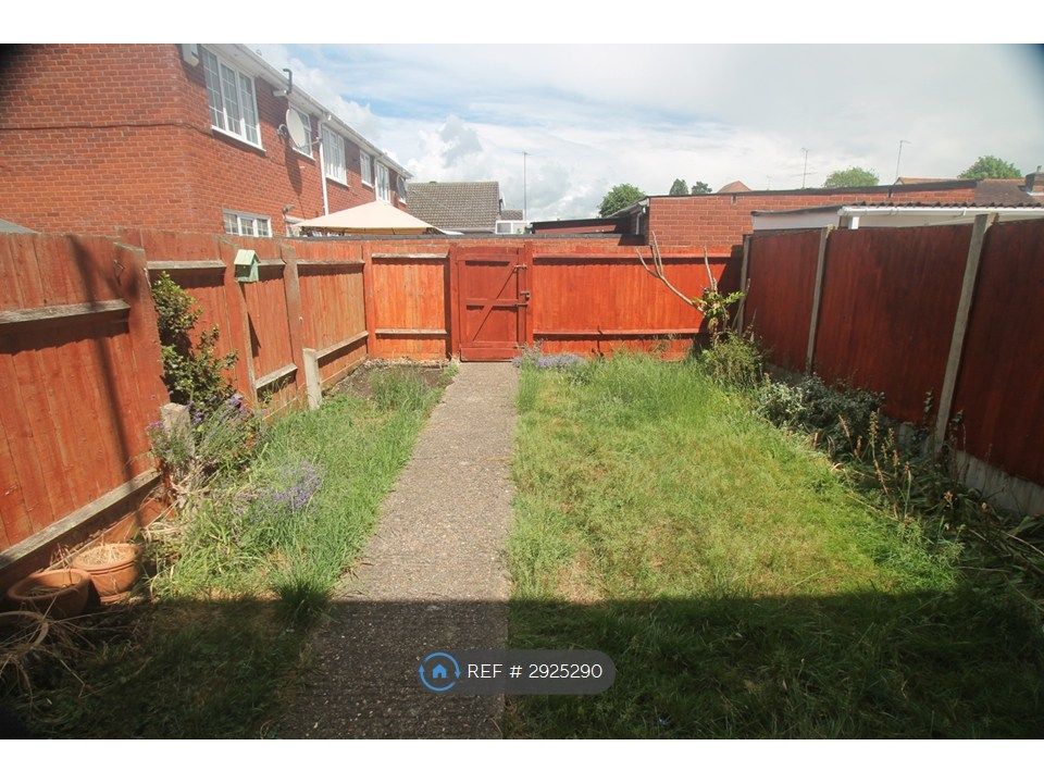 Property photo 3 of 4