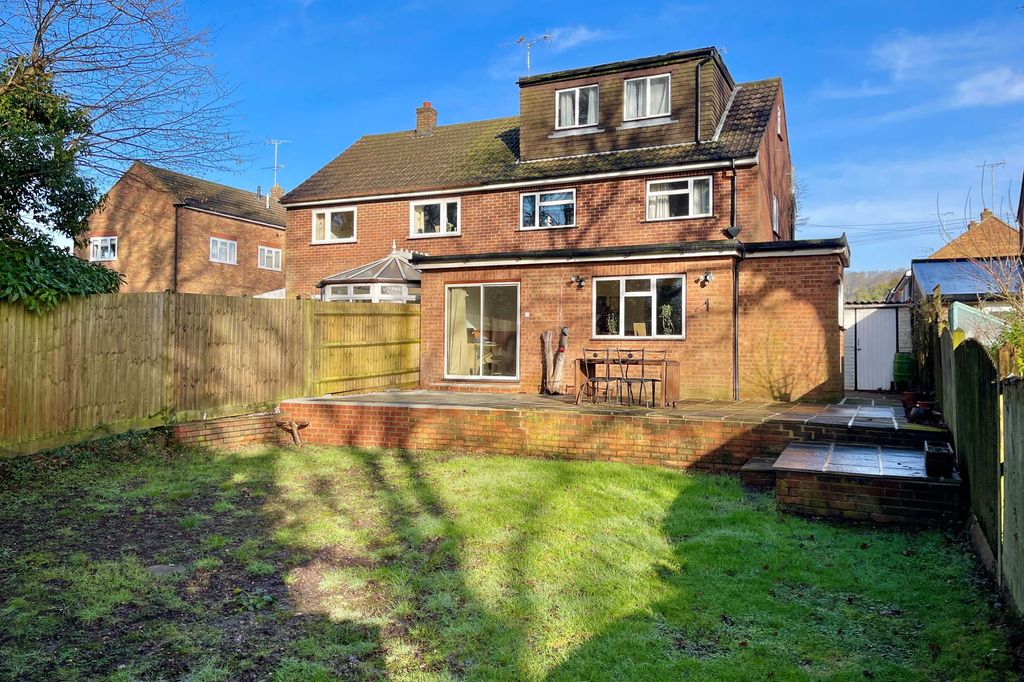 Property photo 1 of 48