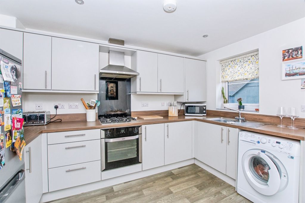 Property photo 3 of 15