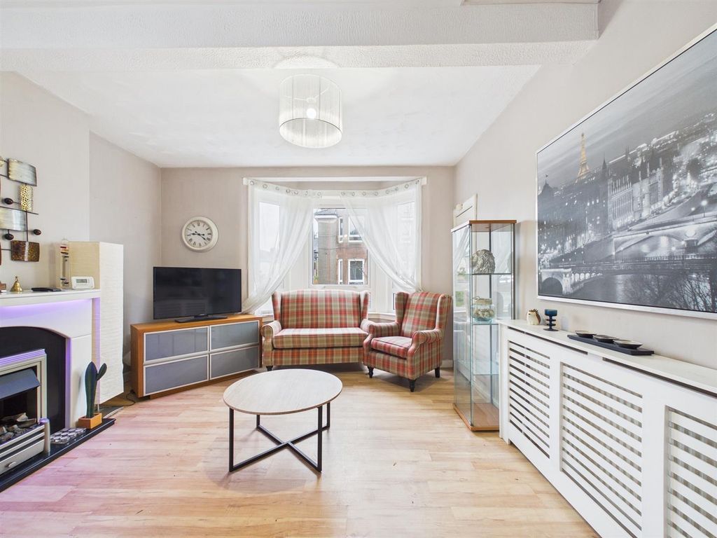 Property photo 2 of 14 Cam03782G0-Pr0266-Still002_Alt.Jpg