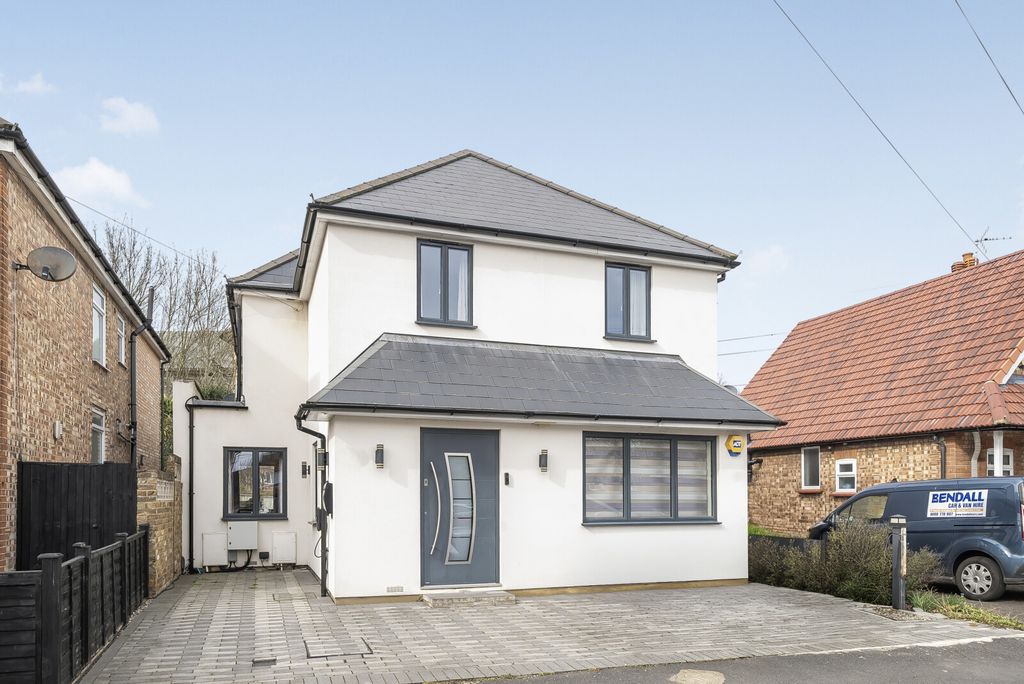 Property photo 1 of 18 1-69B93d01915Ef-1...