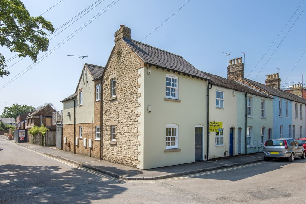 Property photo 3 of 7 External2