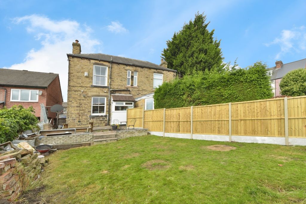 Property photo 1 of 17 Photo