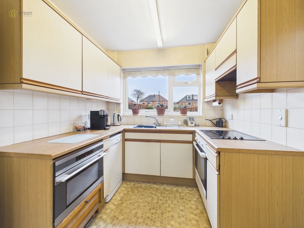 Property photo 3 of 23 Cam01698G0Pr0153Still001