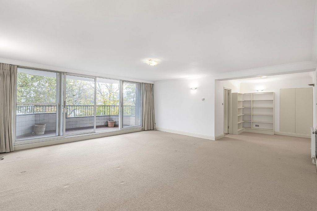 Property photo 3 of 22 Picture No. 11