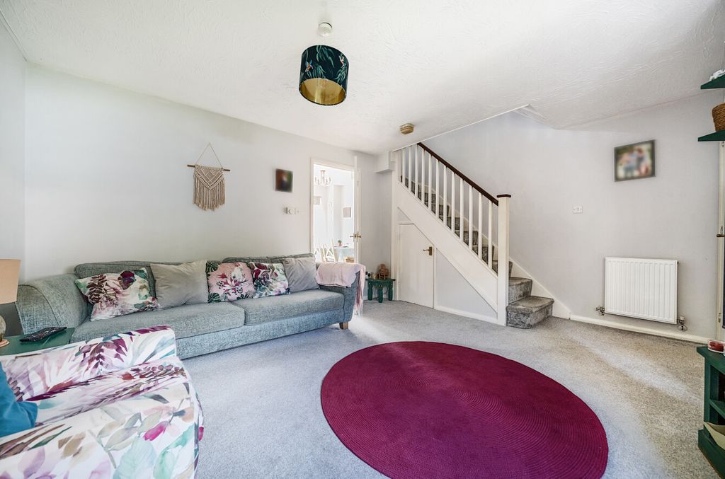 Property photo 2 of 19 1353084-15-68c816...