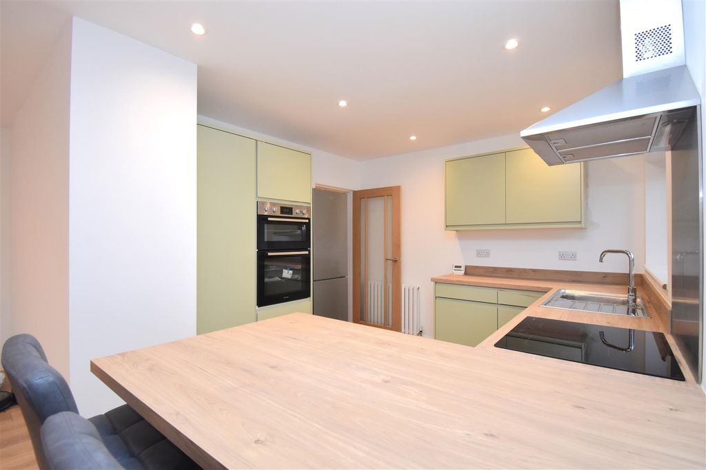 Property photo 3 of 12 Dsc_0120.Jpg