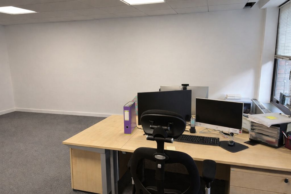 Property photo 2 of 5