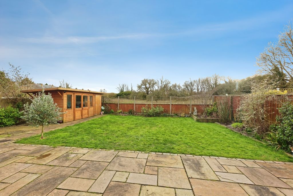 Property photo 2 of 20 Pbox-Img.Jpg